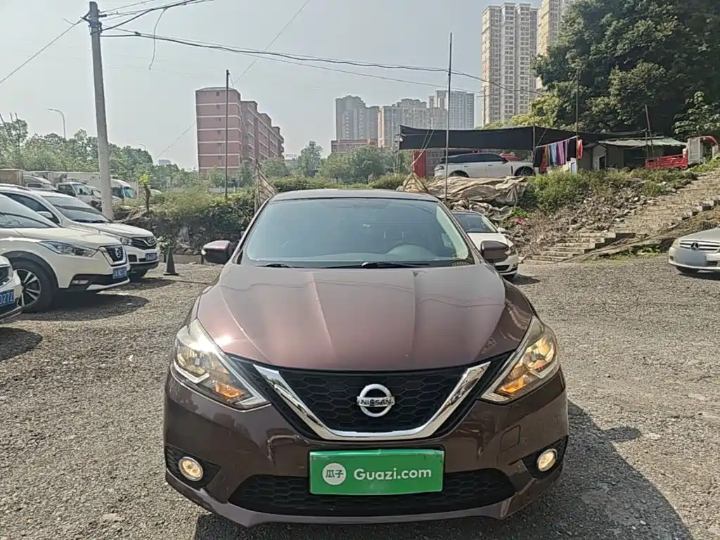 Фото 3 - Nissan Sylphy