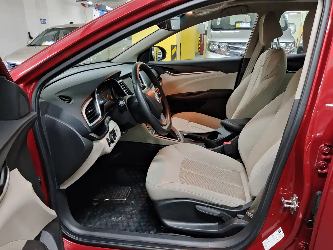 Buick Excelle 2015 15N Automatic Elite фото 7