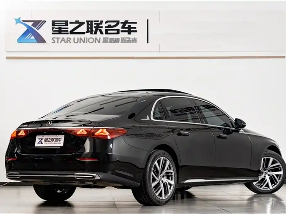 MERCEDES-BENZ E-CLASS