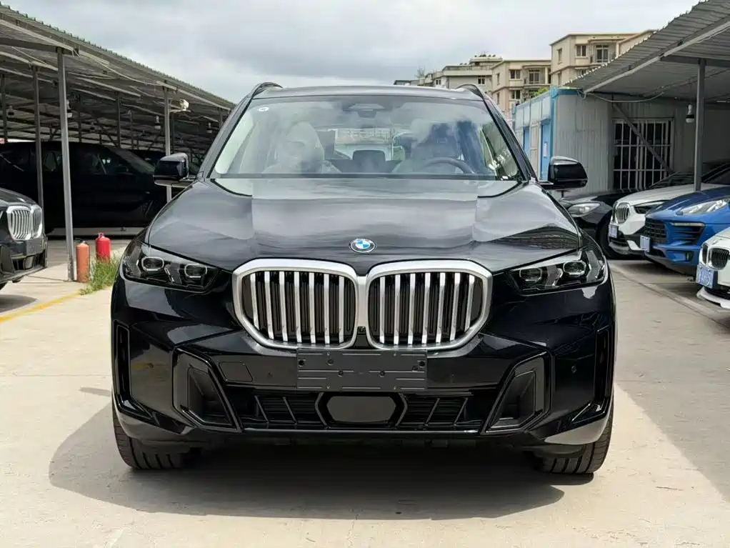 BMW X5 2026 2026 Facelift xDrive 30Li Exclusive M Sport Shadowline Package