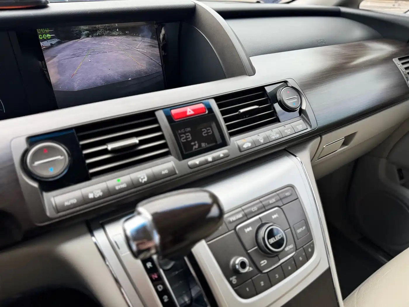 Honda Elysion 2014 2012 2.4L VTi-S Premium Edition