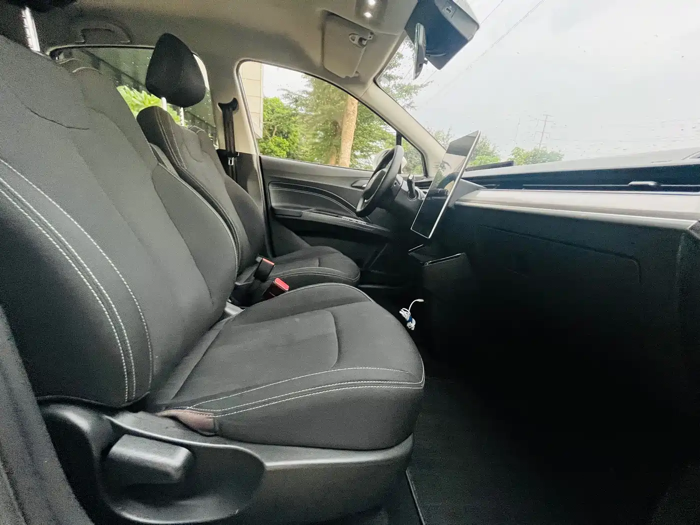Nezha Auto Nezha V 2020 2021 Standard Range Entertainment Edition