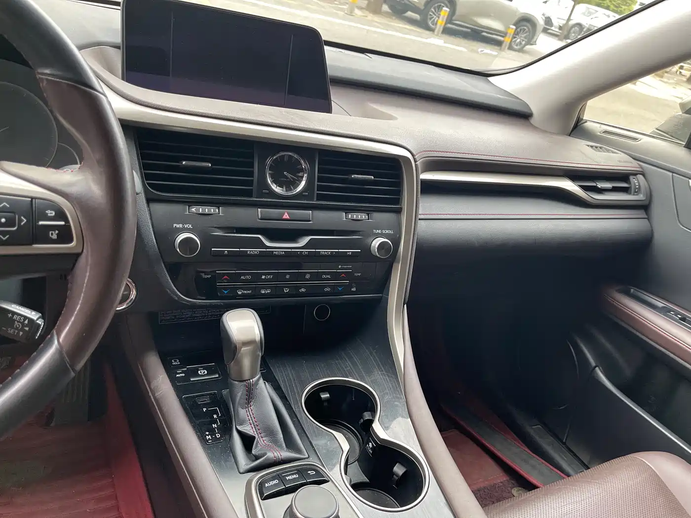 Lexus RX 2016 300 4WD Elegance Edition (China V) фото 6