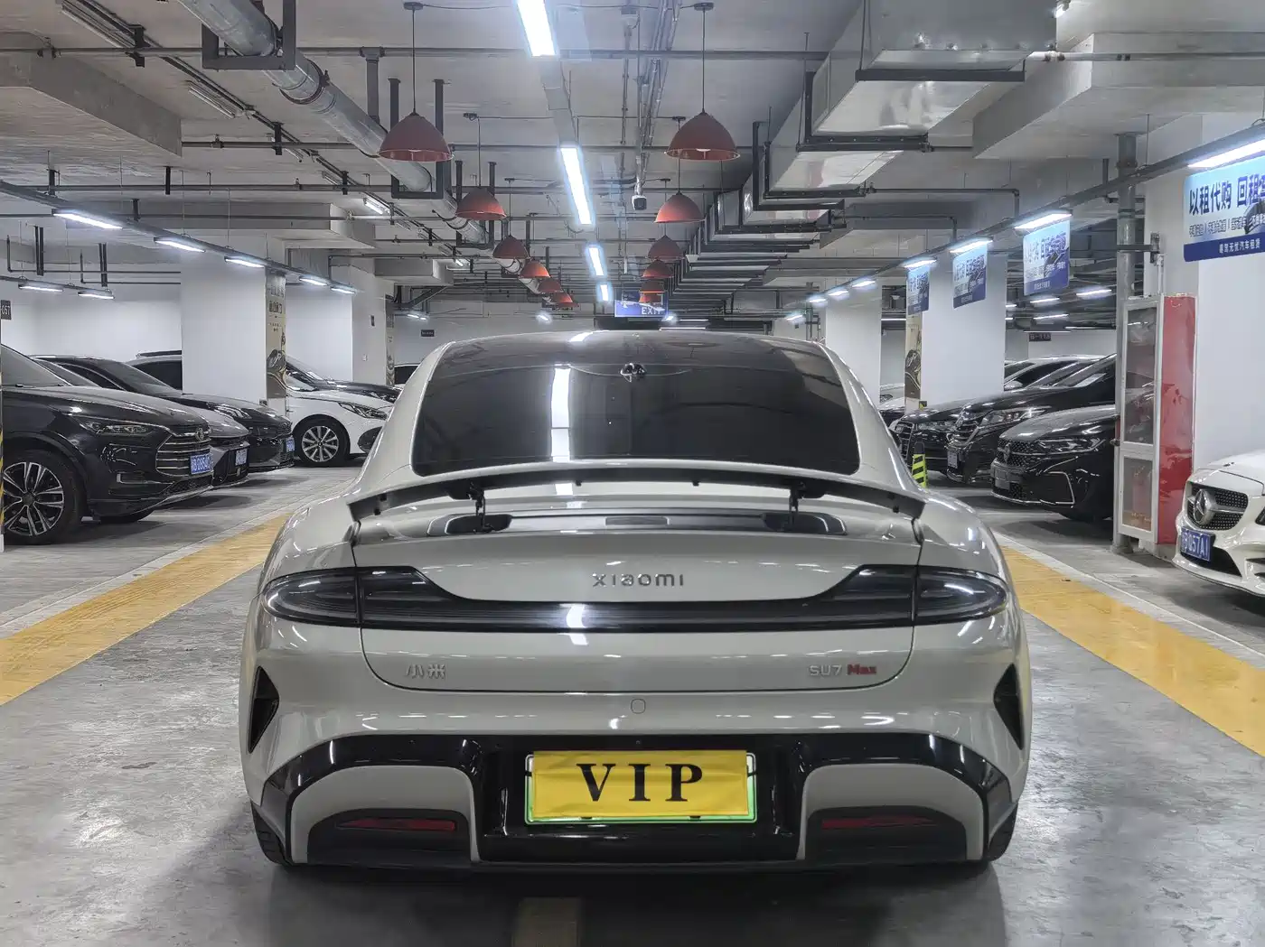 XIAOMI CAR XIAOMI SU7