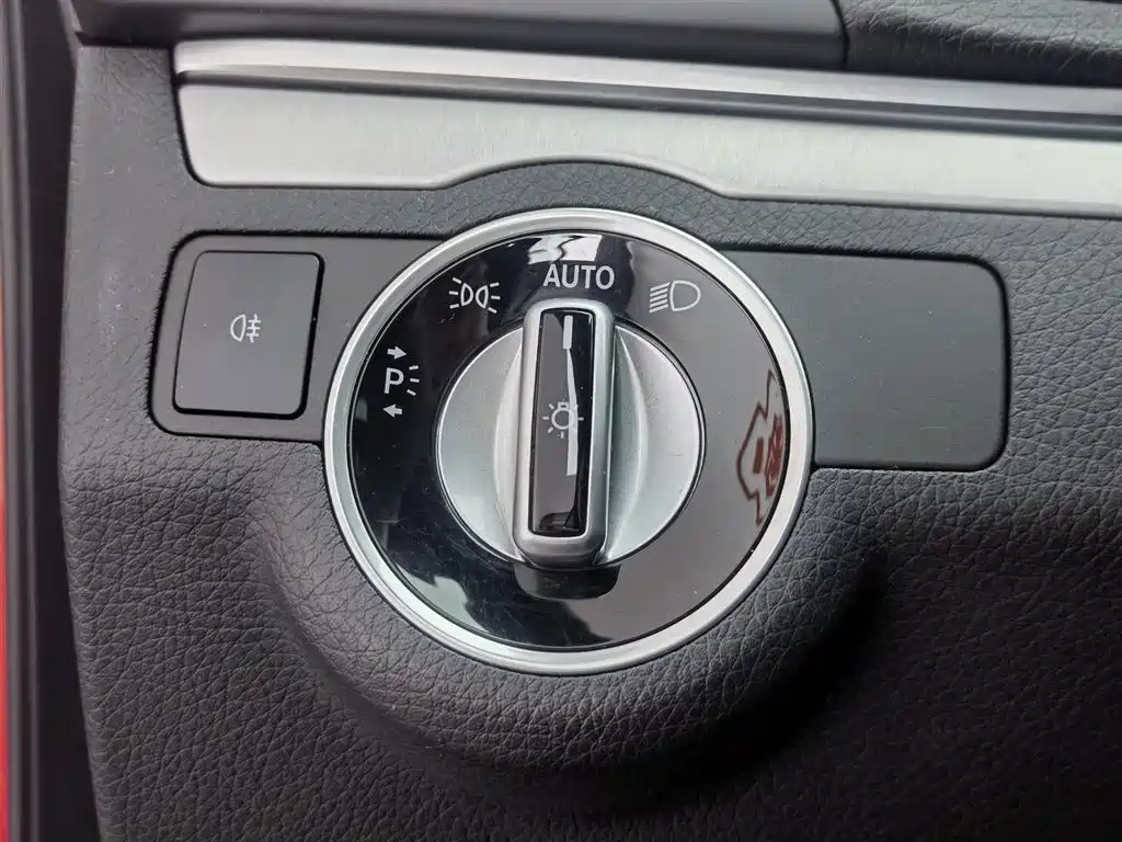 Mercedes-Benz E-Class (Import) 2014 E 200 Coupe фото 21