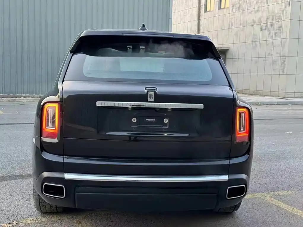 Rolls-Royce Cullinan 2019 2018 4-Seater Version