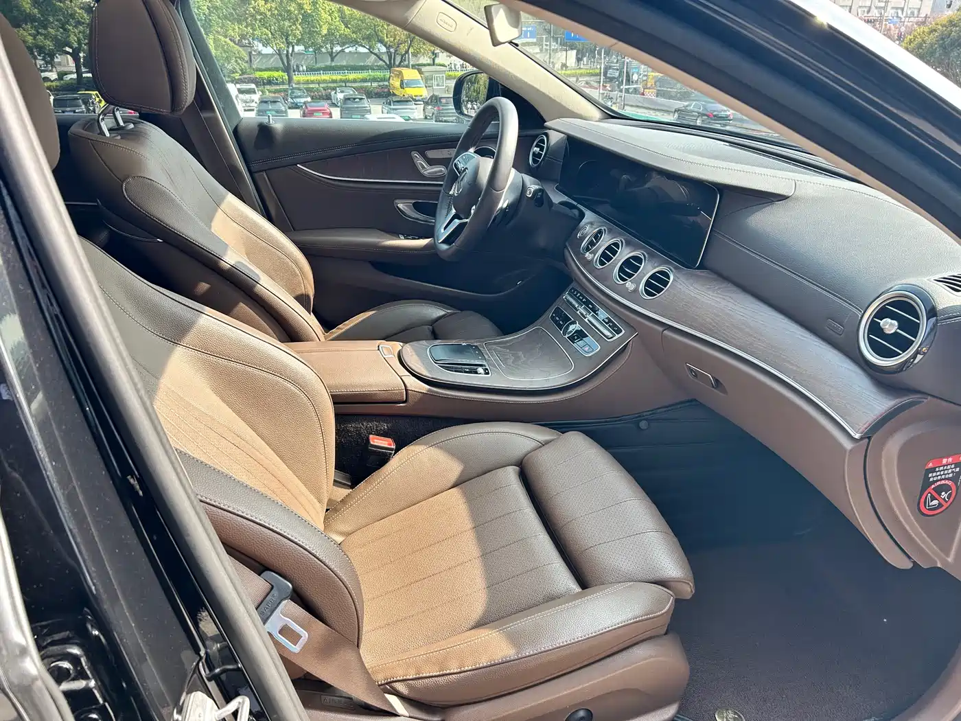 Mercedes-Benz E-Class 2020 Facelift E 260 L фото 11