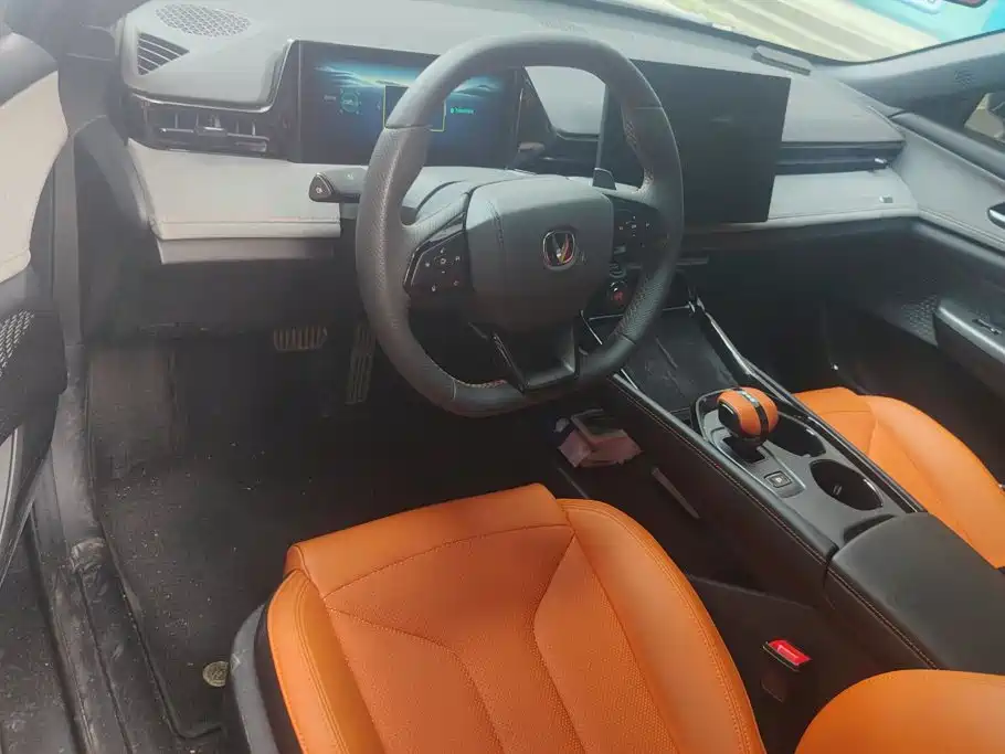 Changan UNI-V 2025 2025 2.0T Sport Version