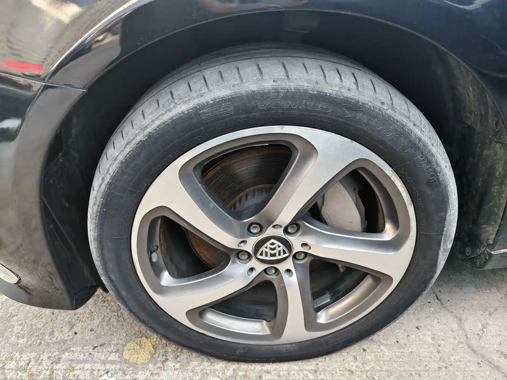 Фото 26 - Mercedes-Benz E-Class