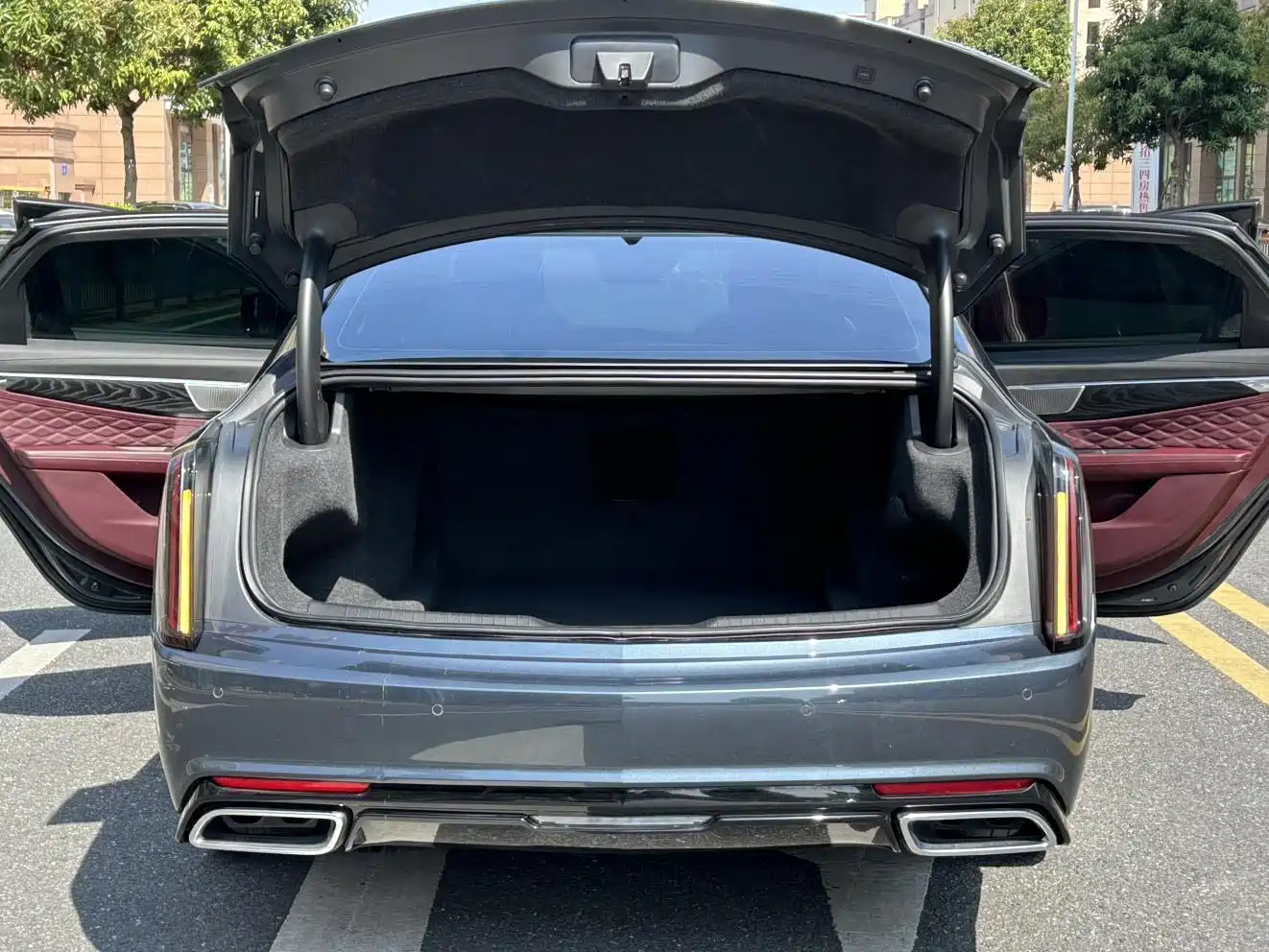 Cadillac CT6 2023 2023 28T Premium Model