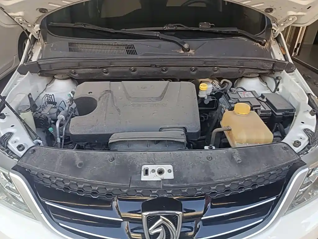 Baojun 730 2019 2019 1.5L Manual Value Edition 7-Seater China VI