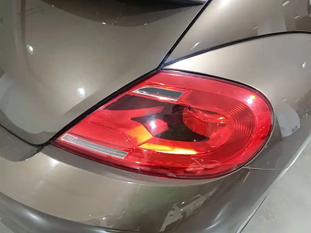 Volkswagen Beetle 2015 280TSI фото 8