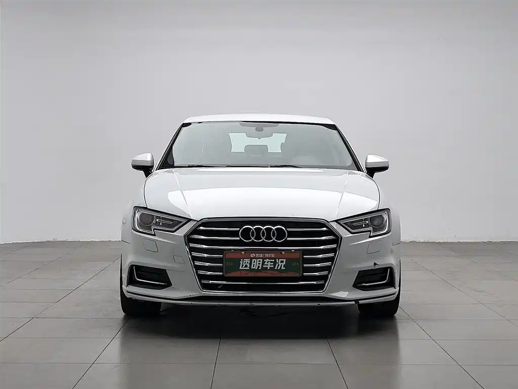 Audi A3 2019 Limousine 35 TFSI Progressive China VI фото 3