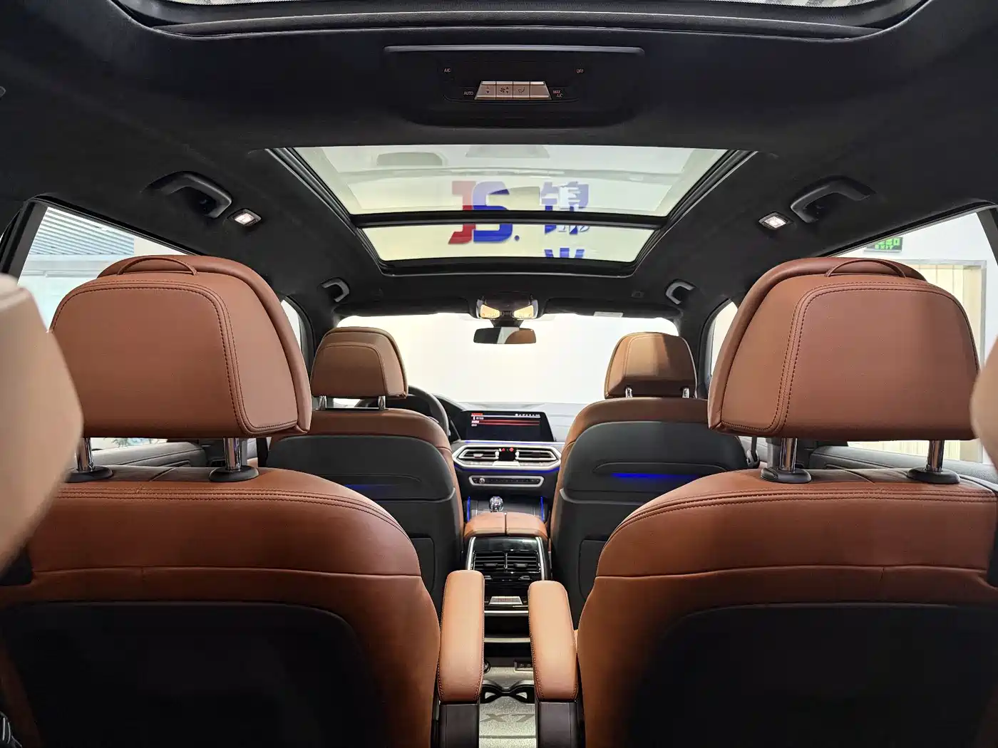 BMW X7 2020 xDrive40i Premium M Sport Package фото 30
