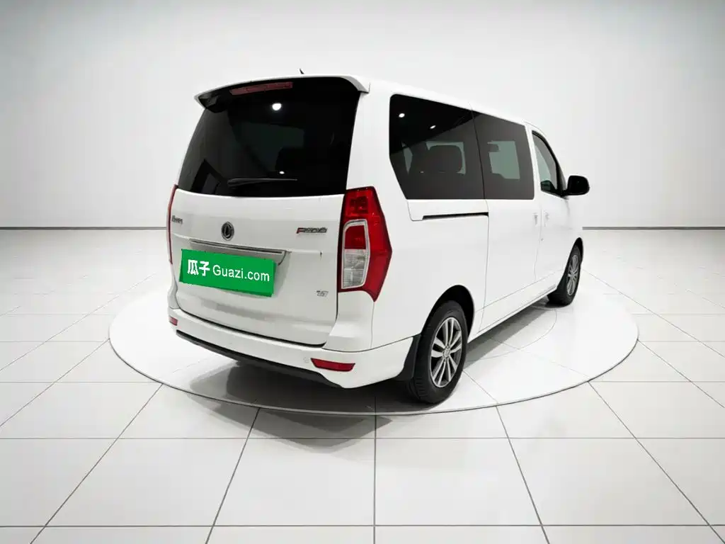 Dongfeng Fengxing Fengxing F600 2017 2016 F600L 1.5T Premium