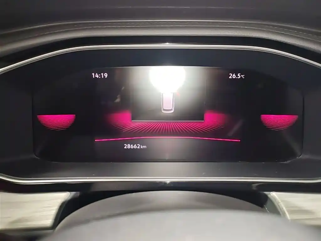 Volkswagen Sagitar 2023 300TSI DSG Surpassing Edition фото 12