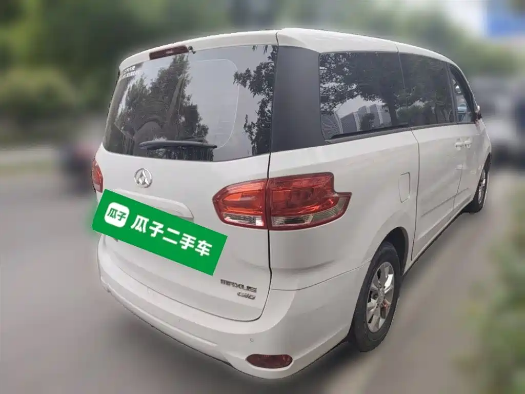 SAIC Maxus Maxus G10 2015 2.0T Manual Commemorative Edition фото 5
