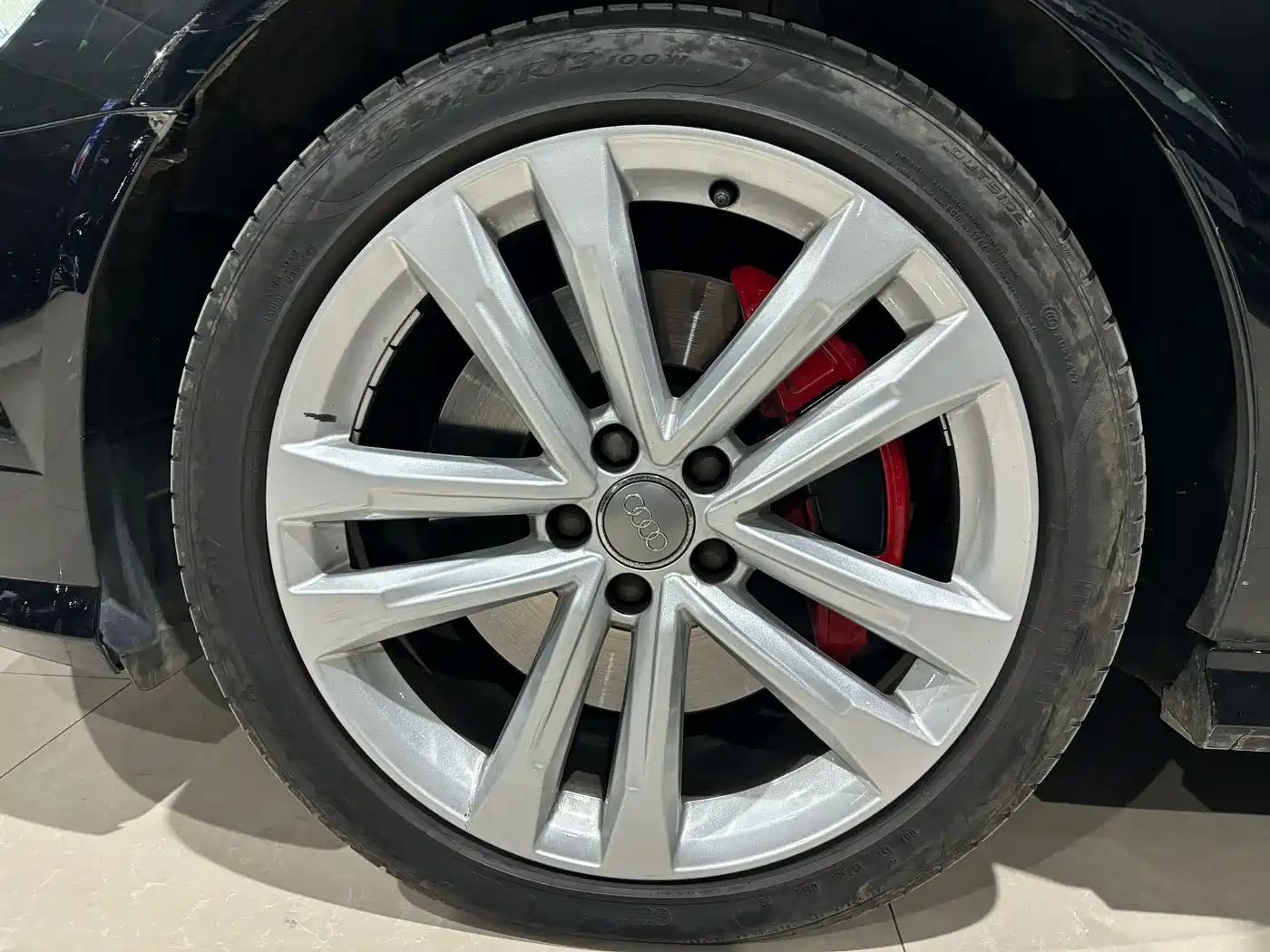 Audi A6L 2018 30th Anniversary 45 TFSI quattro Sport фото 17