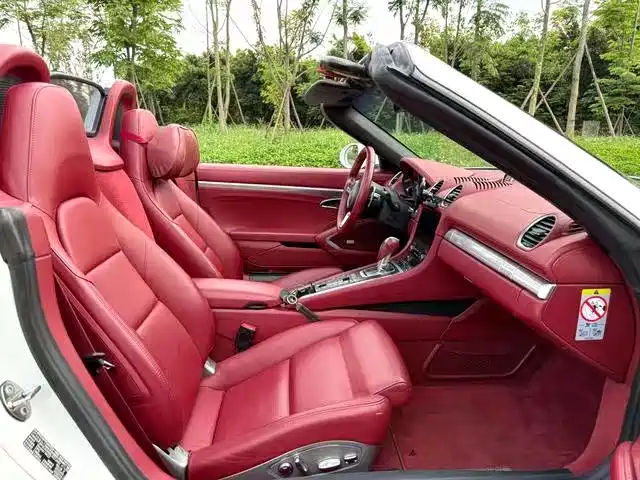 Porsche 718 2020 Boxster 2.0T фото 5