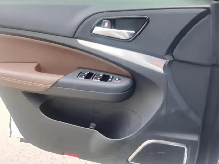 BYD S7 2017 2017 2.0T Auto Luxury