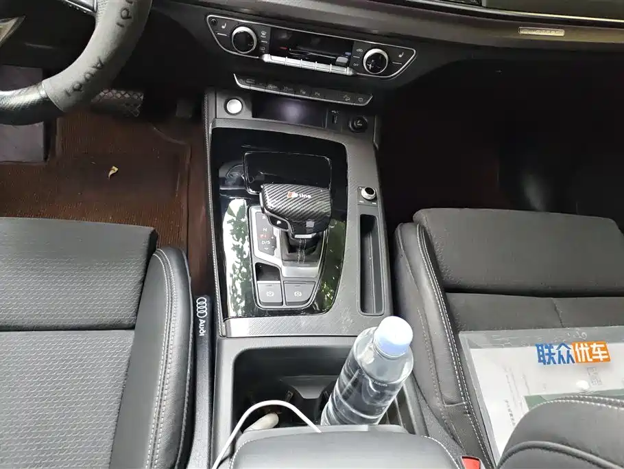 Audi Q5L Sportback 2022 40 TFSI Luxury фото 16