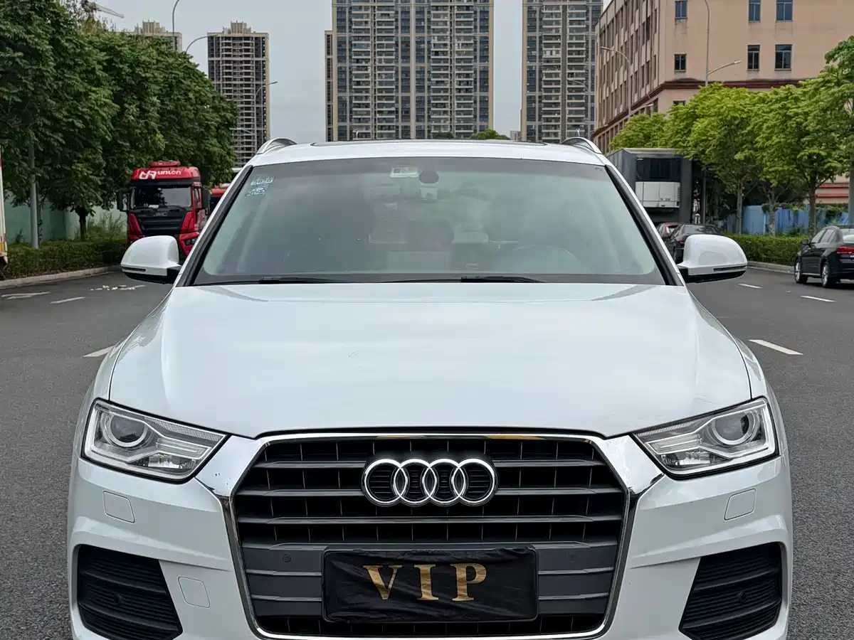 Audi Q3 2017 30 TFSI Fashion фото 2