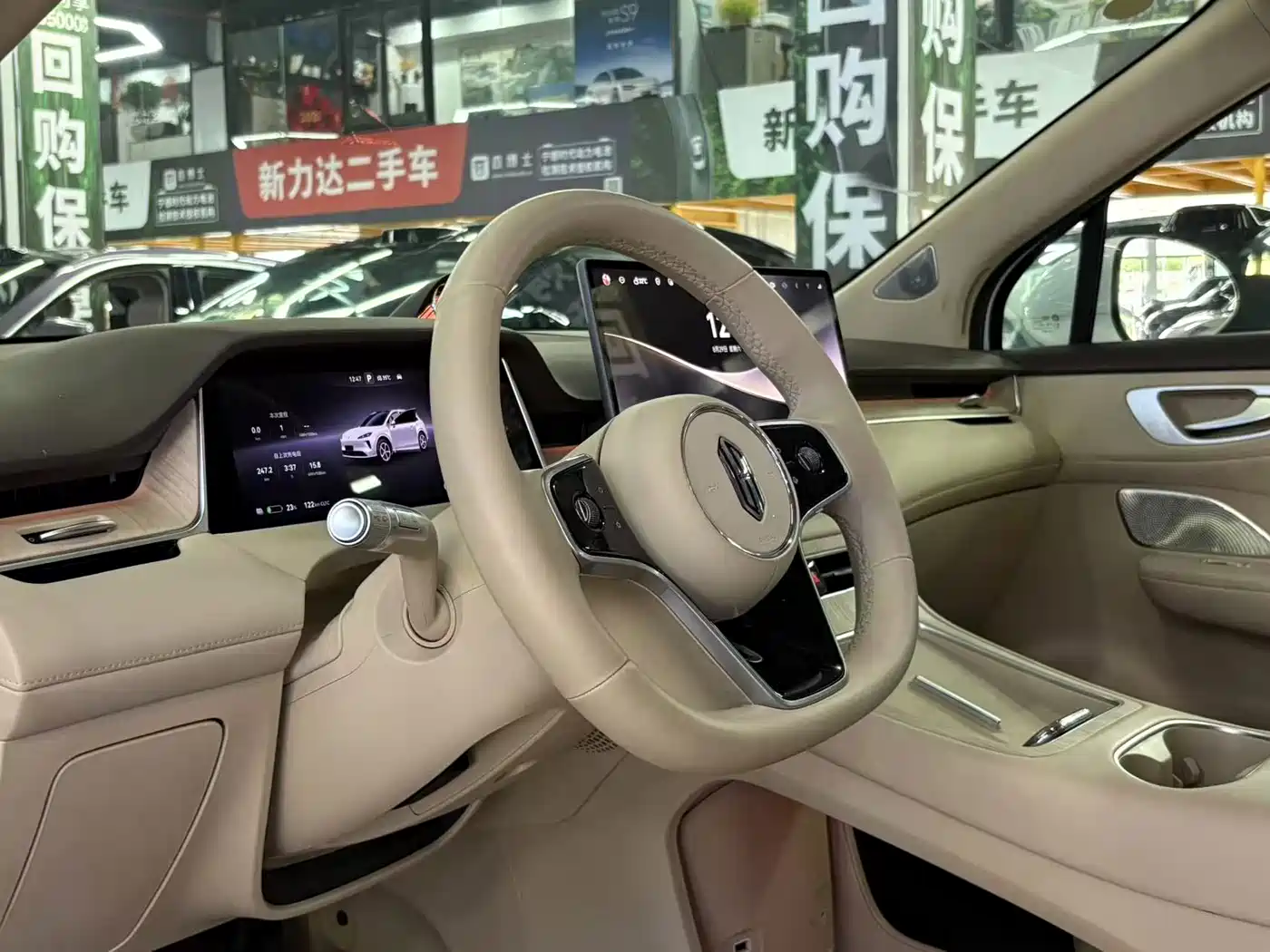 Фото 7 - Shangjie SUV