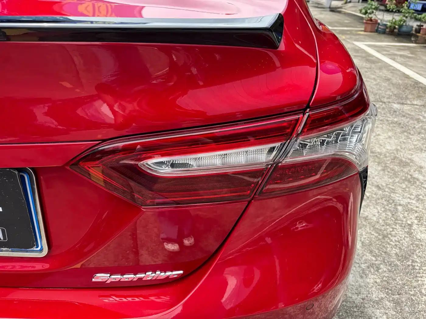 Фото 18 - Toyota Camry