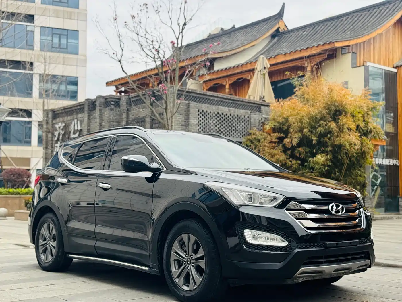 Hyundai Santa Fe 2013 Model 2.4L Automatic 2WD Smart фото 3