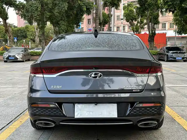 Hyundai Fista 2021 280TGDi DLX Luxury Edition — фото 4