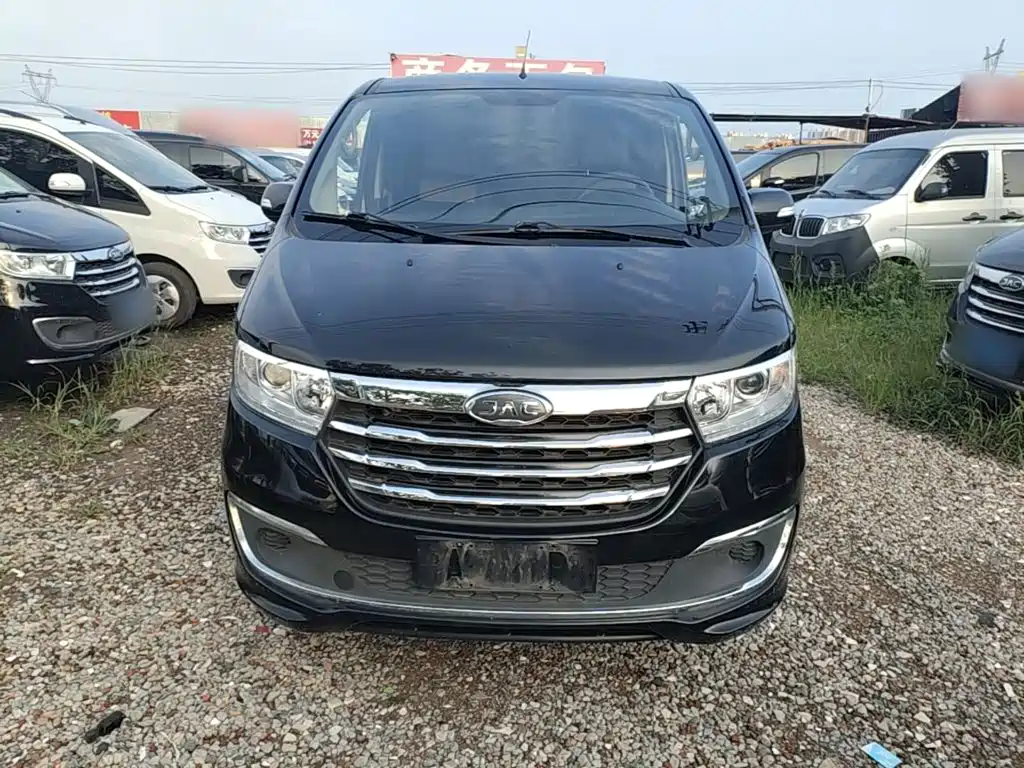 JAC Refine M3 2023 2022 PLUS IKEA Edition 1.8L Comfort Model