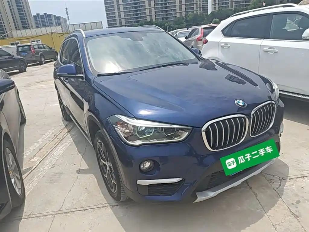 BMW X1 2019 sDrive18Li Premium Model фото 4
