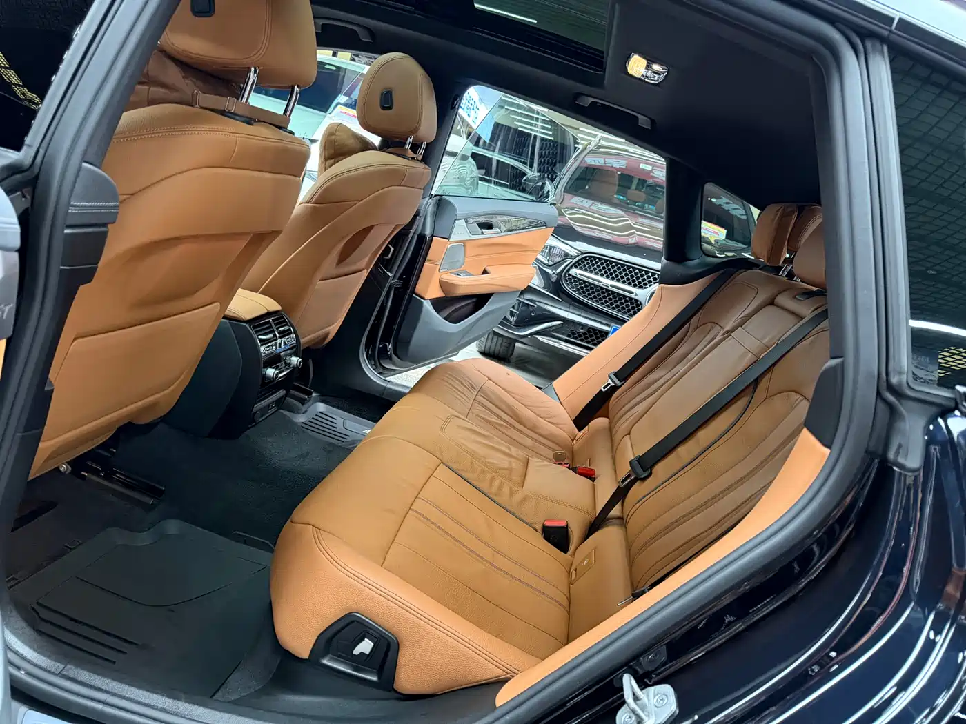 BMW 6 Series GT 2022 Model 630i M Sport Package фото 15
