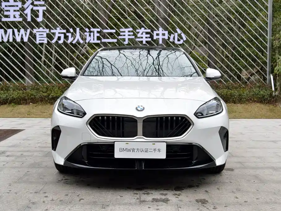 BMW 2 Series 2025 225L M Sport Package фото 3