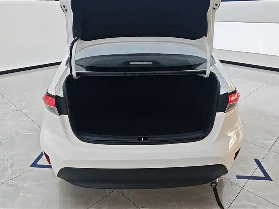 Toyota Levin 2023 Smart Hybrid 1.8L Leading Edition фото 4