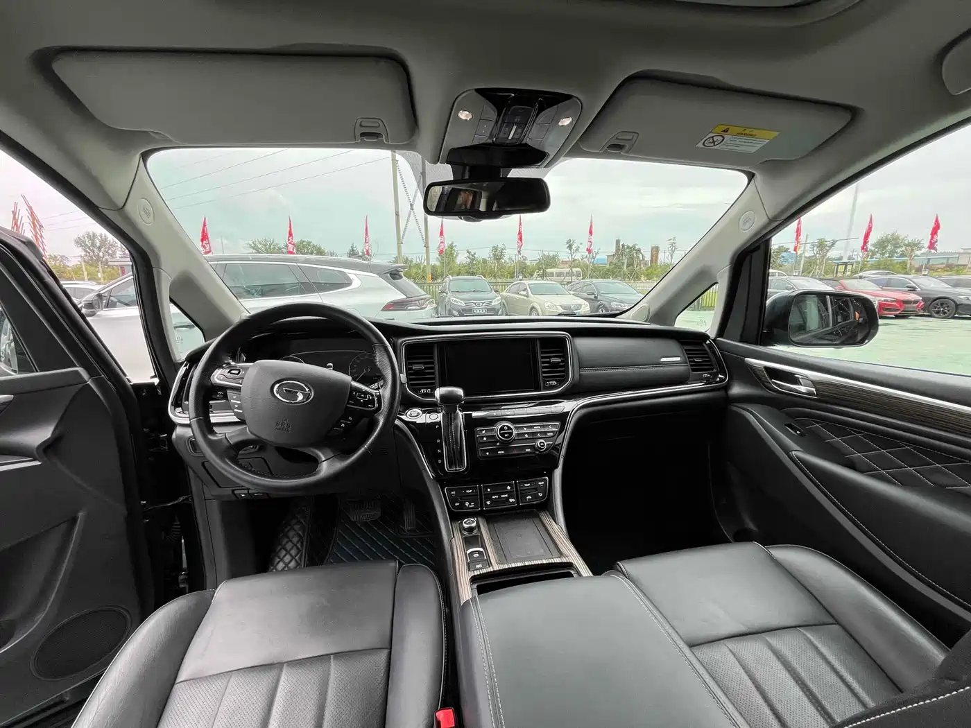 GAC Trumpchi Trumpchi M8 2020 Pilot 390T Ultimate Edition фото 6