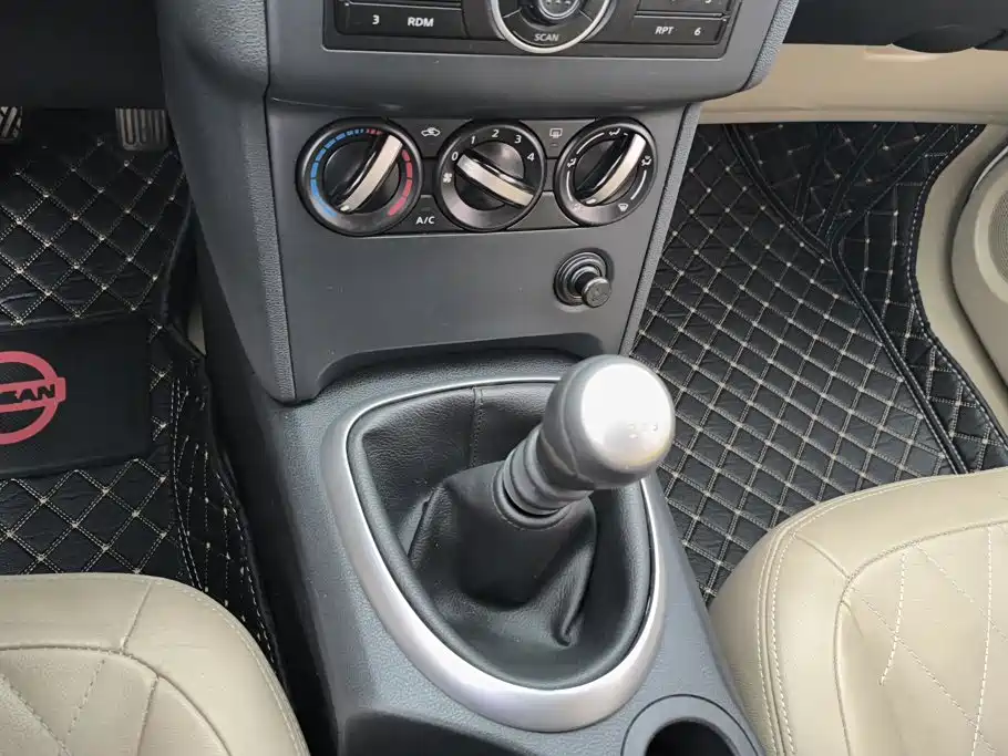 Фото 16 - Nissan Qashqai