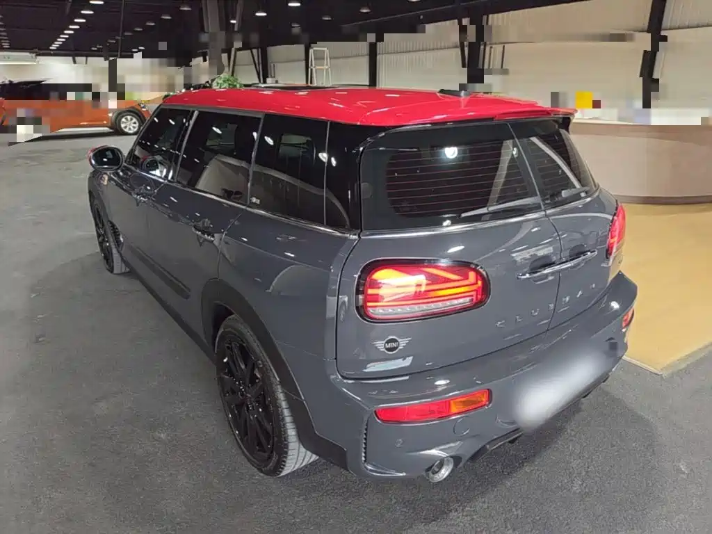 2021 MINI JCW CLUBMAN