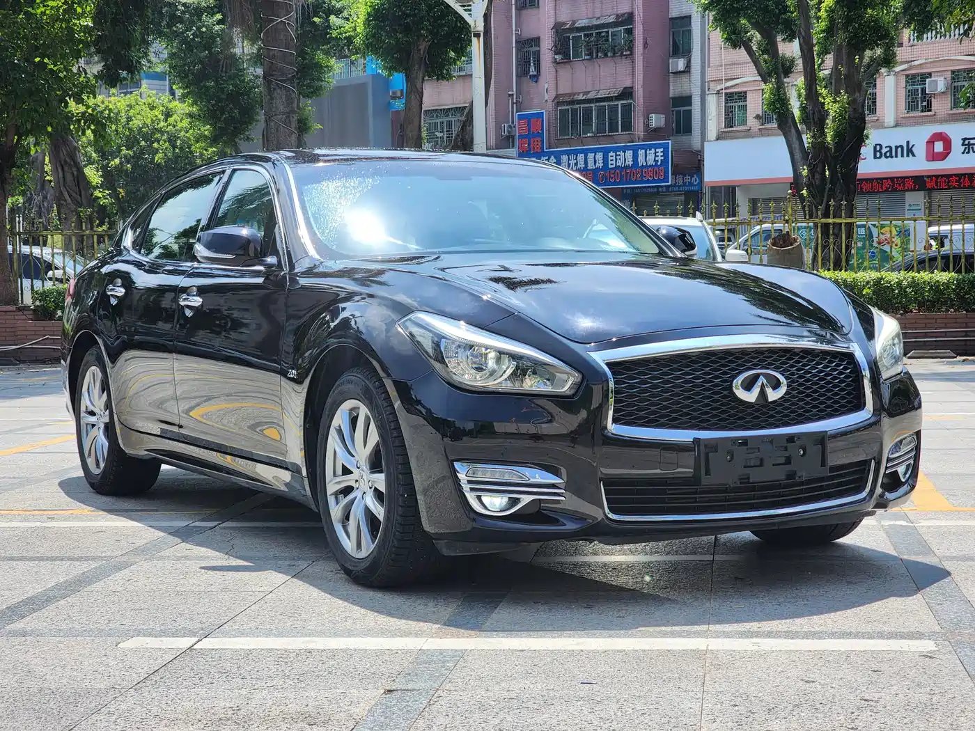 2019 Infiniti Q70