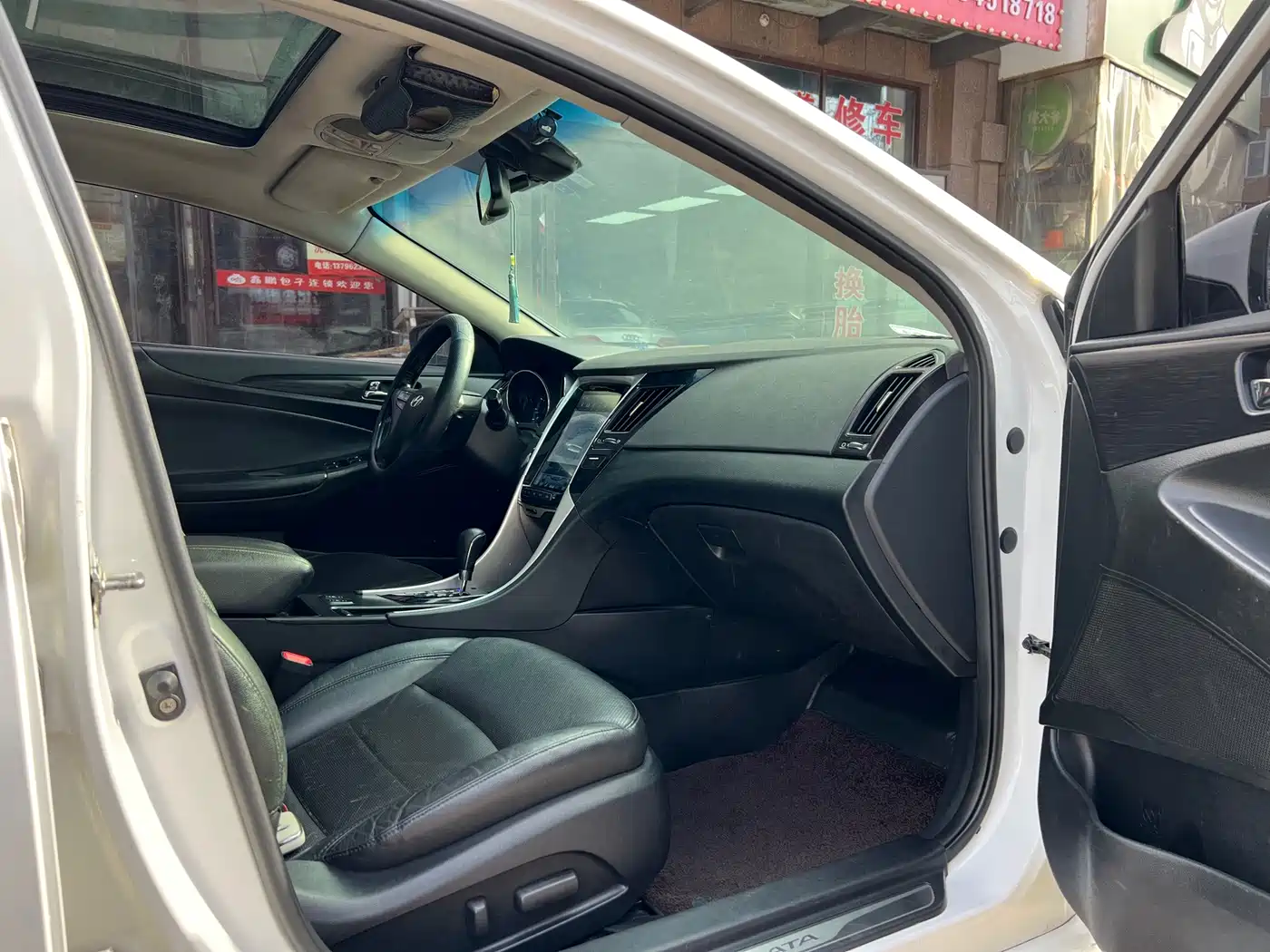 Hyundai Sonata 2013 2013 2.4L Automatic Luxury Edition (China IV)