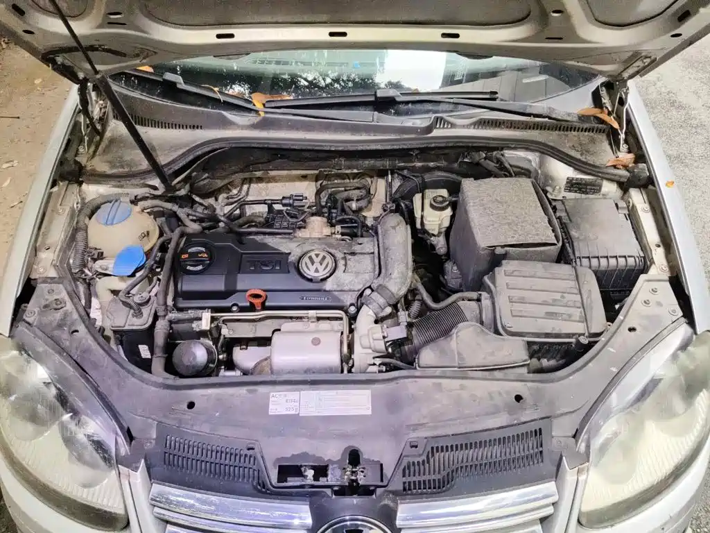 Photo 3 - Volkswagen Sagitar