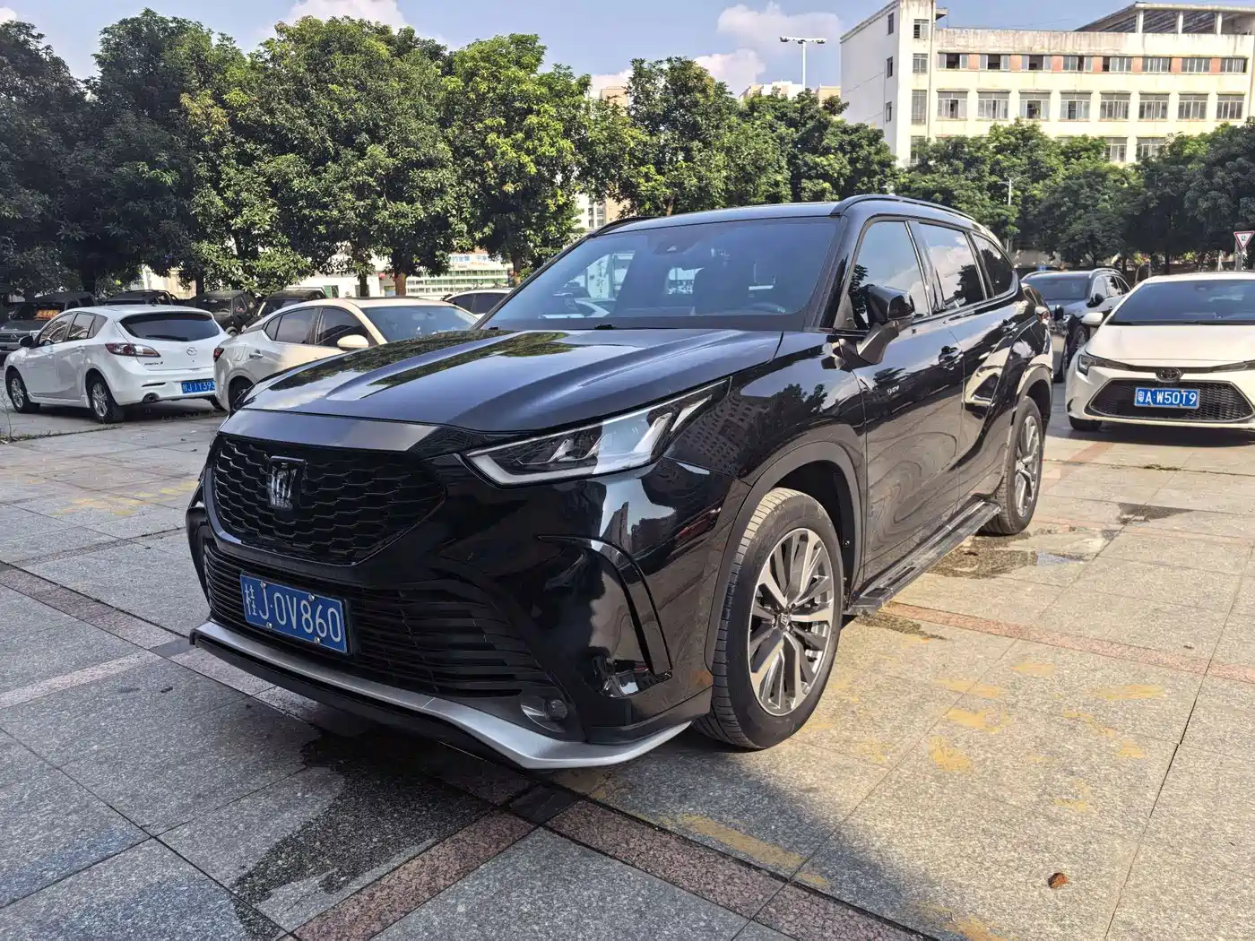 Toyota Crown Kluger 2024 2024 2.5L HEV 4WD Luxury Edition