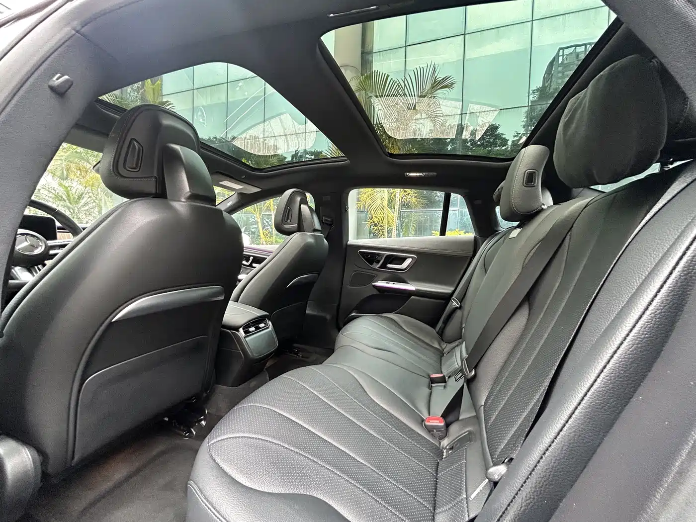 Mercedes-Benz EQE 2022 350 Pioneer Edition фото 16