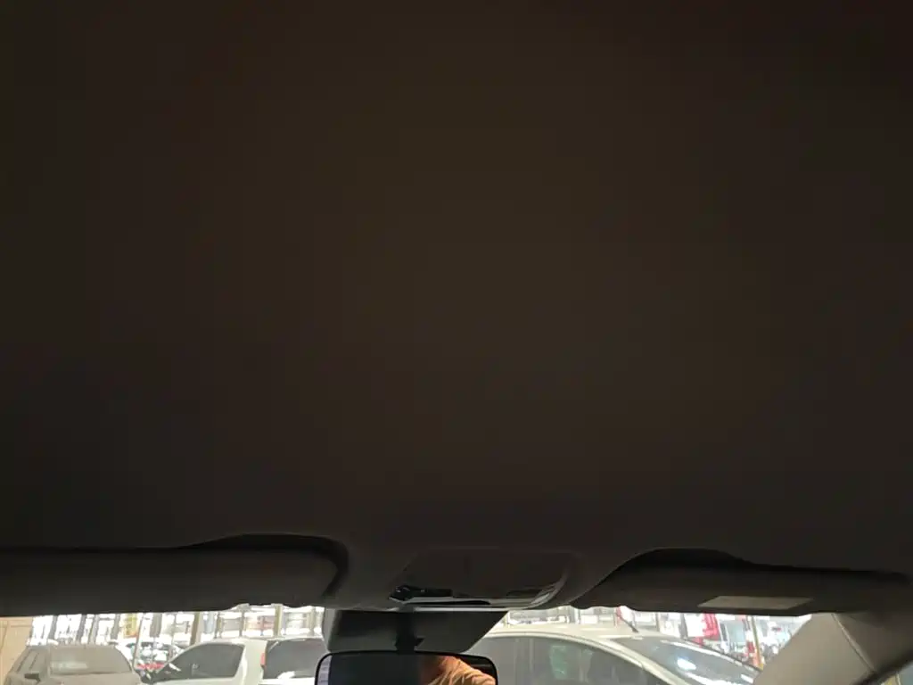 Hongqi E-QM5 2021 Ride-hailing Charging Basic Edition 5-seater фото 18