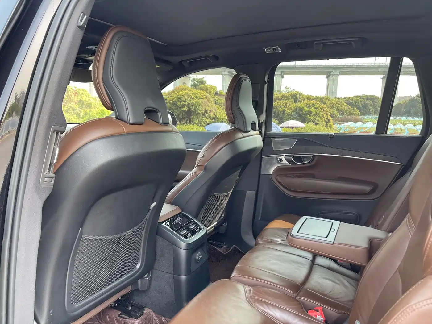 Volvo XC90 Plug-in Hybrid 2022 2022 Facelift E-Drive Hybrid T8 Intelligent Premium Luxury 7-Seater