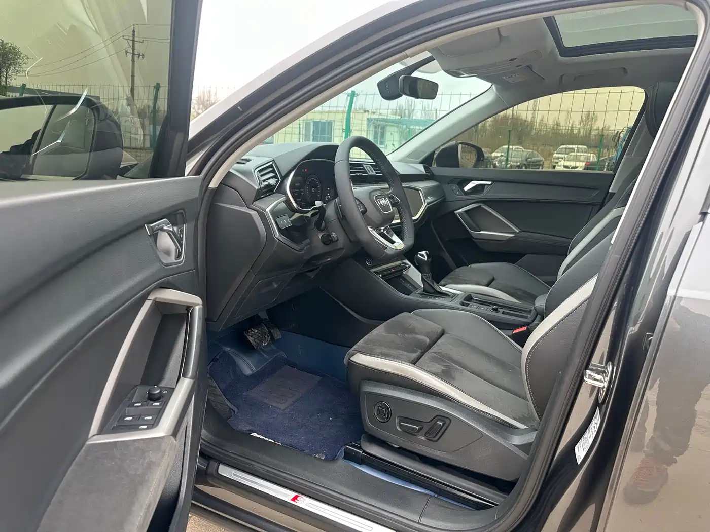 Audi Q3 2023 35 TFSI Fashion Dynamic (1.4T) фото 6
