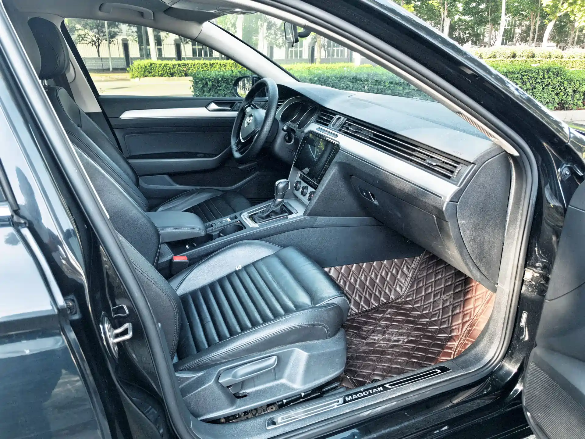 Photo 15 - Volkswagen Magotan