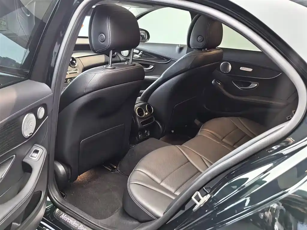 Mercedes-Benz C-Class 2021 C 260 L Sport Starry Exclusive Edition фото 15