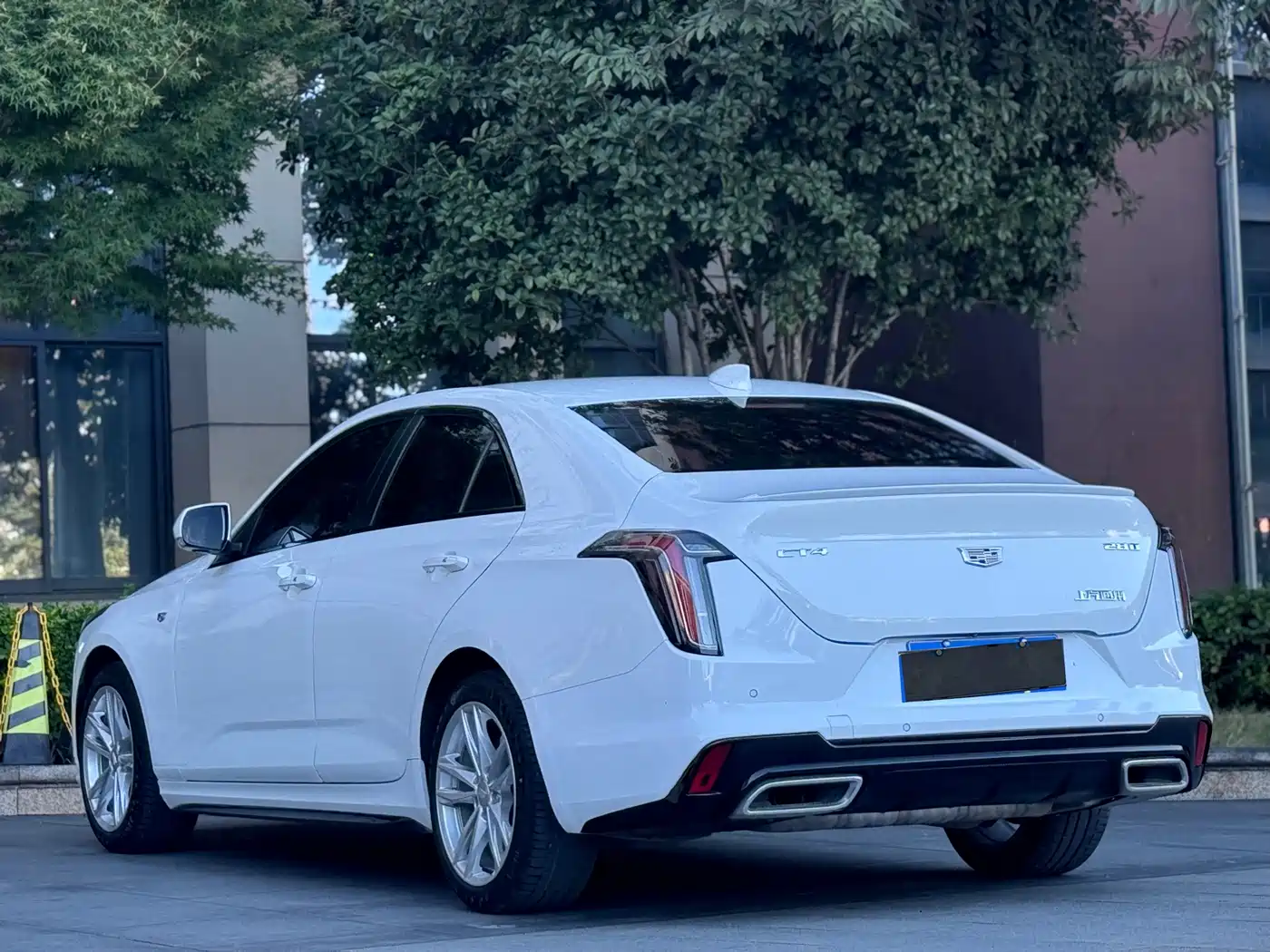 Cadillac CT4 2022 28T Luxury Model фото 9