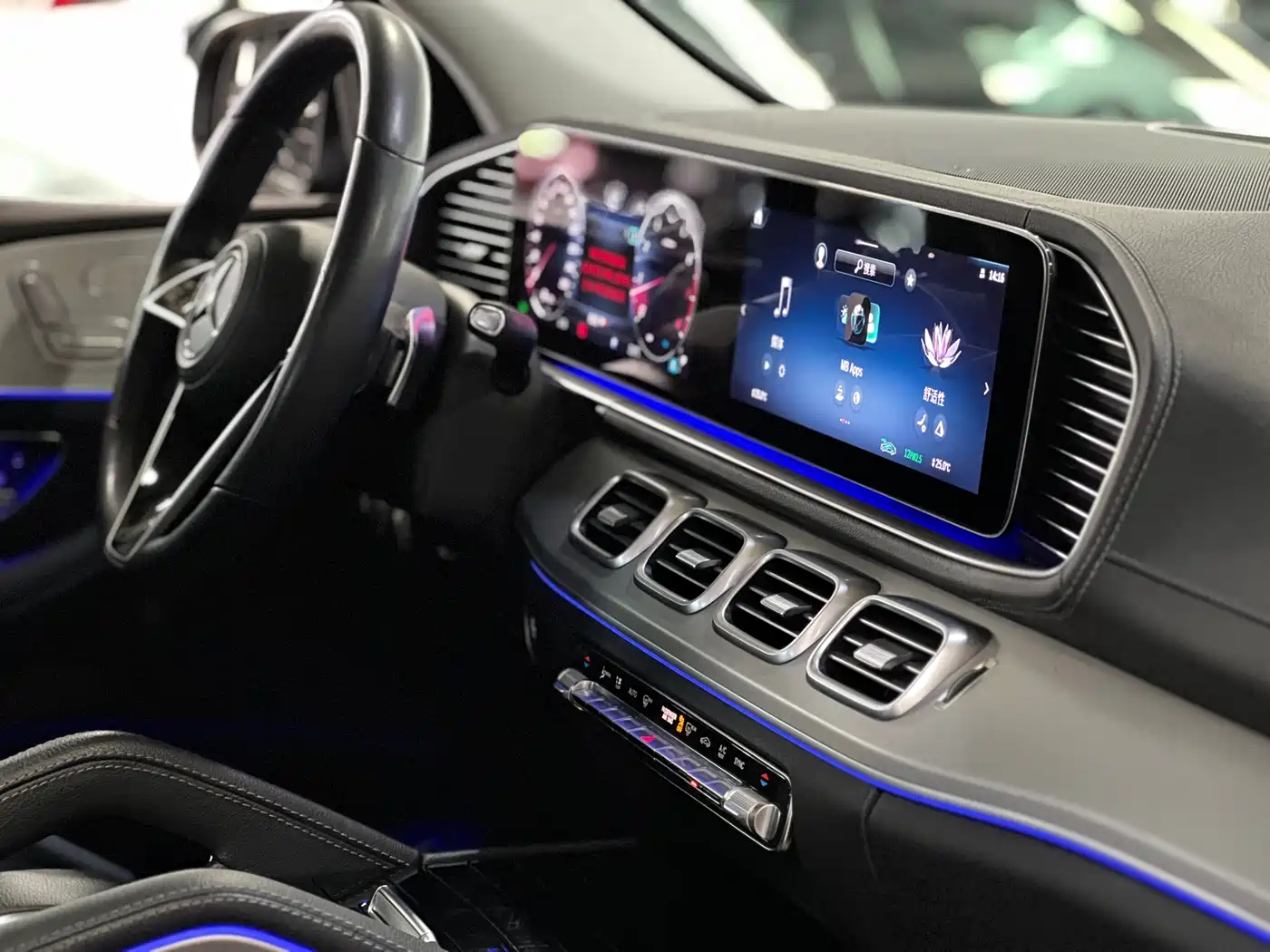 Mercedes-Benz GLE 2023 GLE 350 4MATIC Dynamic фото 19